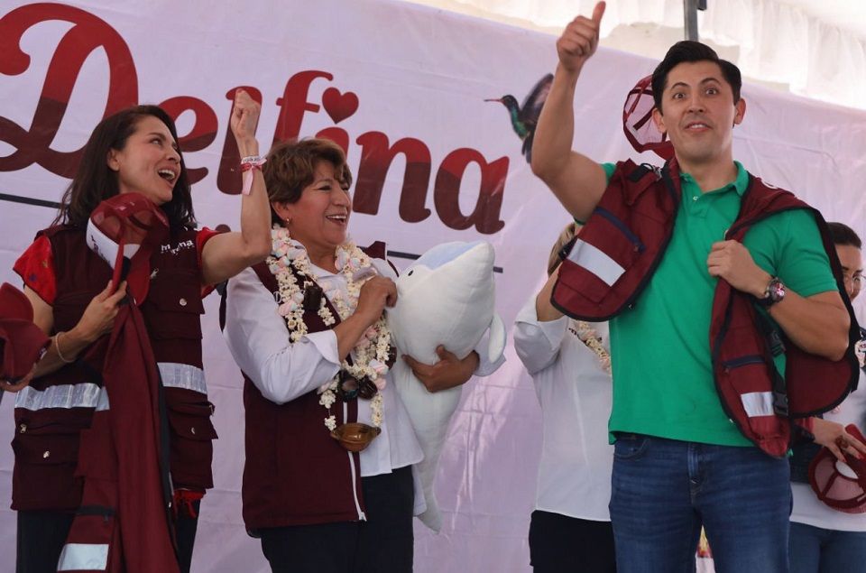 Más liderazgos de otros partidos se suman a campaña de Delfina Gómez