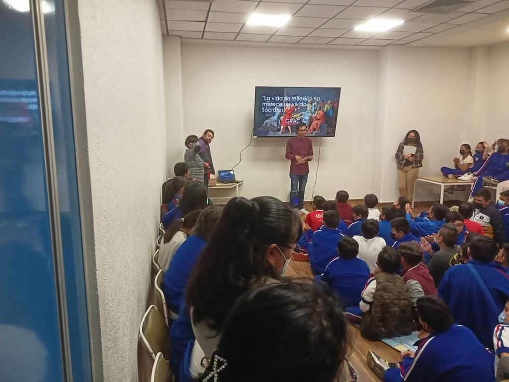 Imparten Conferencia sobre Cambio Climático 