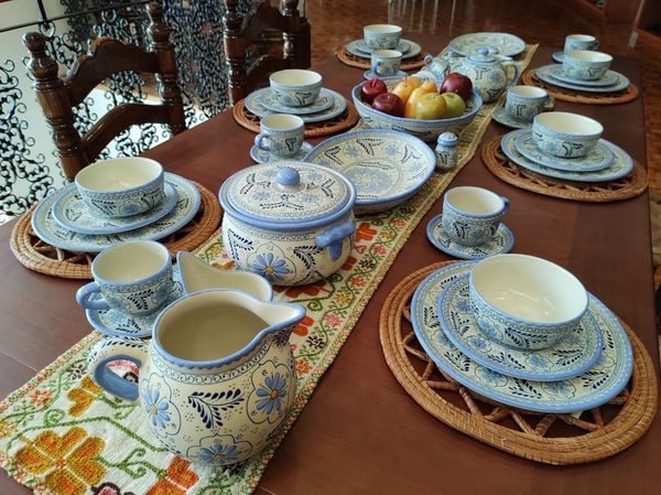 Plasman Diseños de Cultura Mazahua en Cerámica Mexiquense