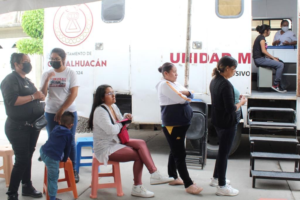 Acuden habitantes de Chimalhuacán a jornadas médicas integrales 