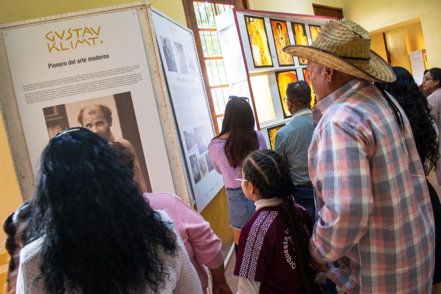 Inauguran   "Ecos de Viena", exposición infográfica de Mozart  y "Vanguardia en Dorado: Klimt y su obra".