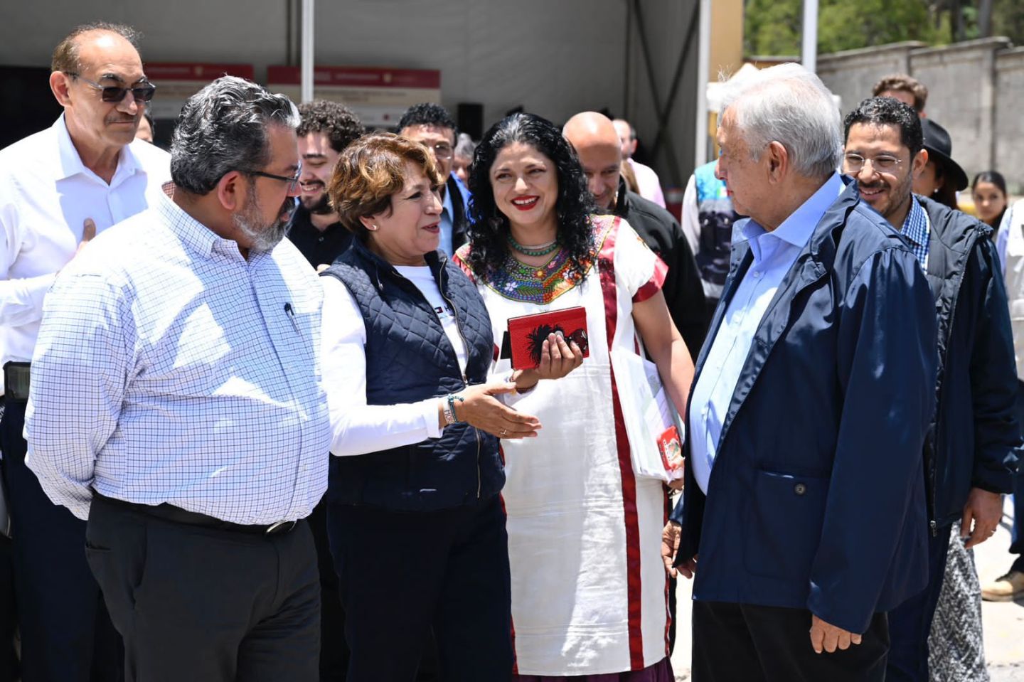 Delfina Gómez acompaña al Presidente López Obrador a visita de supervisión del Tren Interurbano México–Toluca
