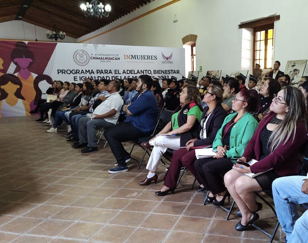 Cuenta Chimalhuacán con el  programa para  el adelanto, bienestar e igualdad de las mujeres que imparte talleres y conferencias 