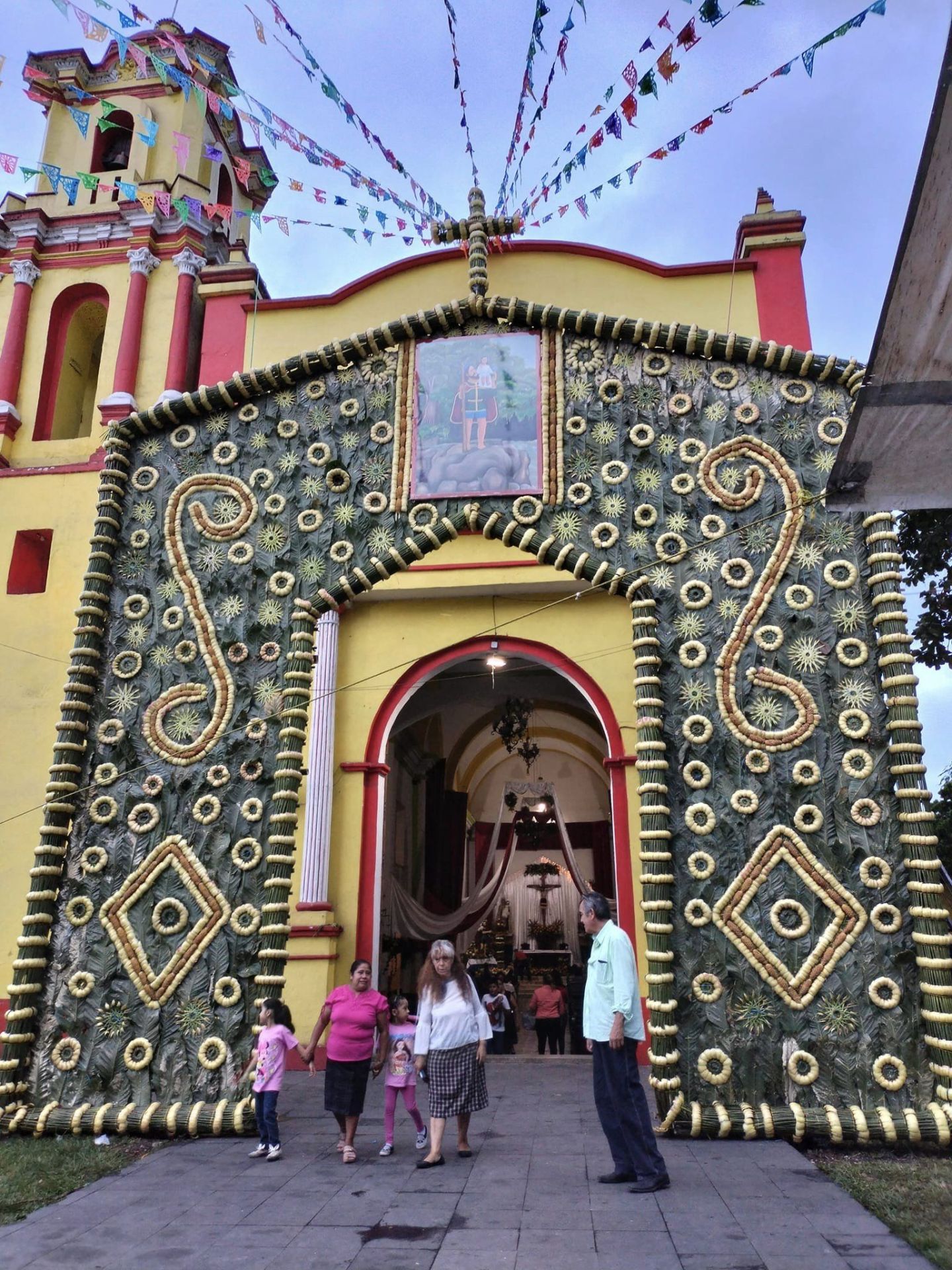 Festejan al Santo Patrono San Cristóbal 