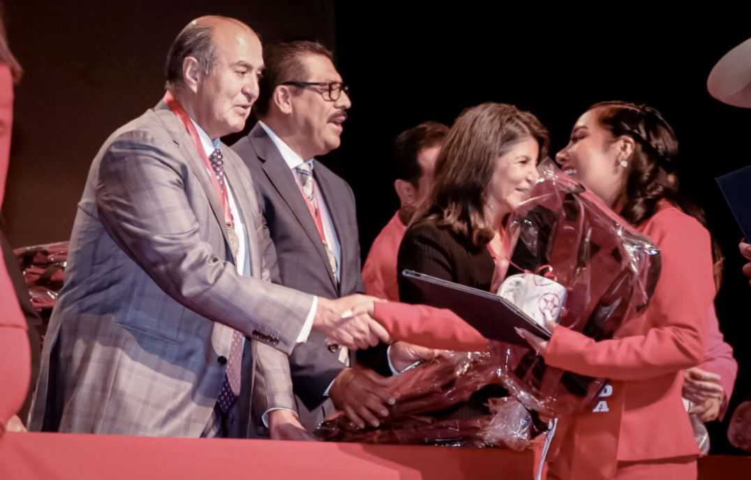 Realiza CREN Benito Juárez ceremonia de graduación de la generación 2019-2023
