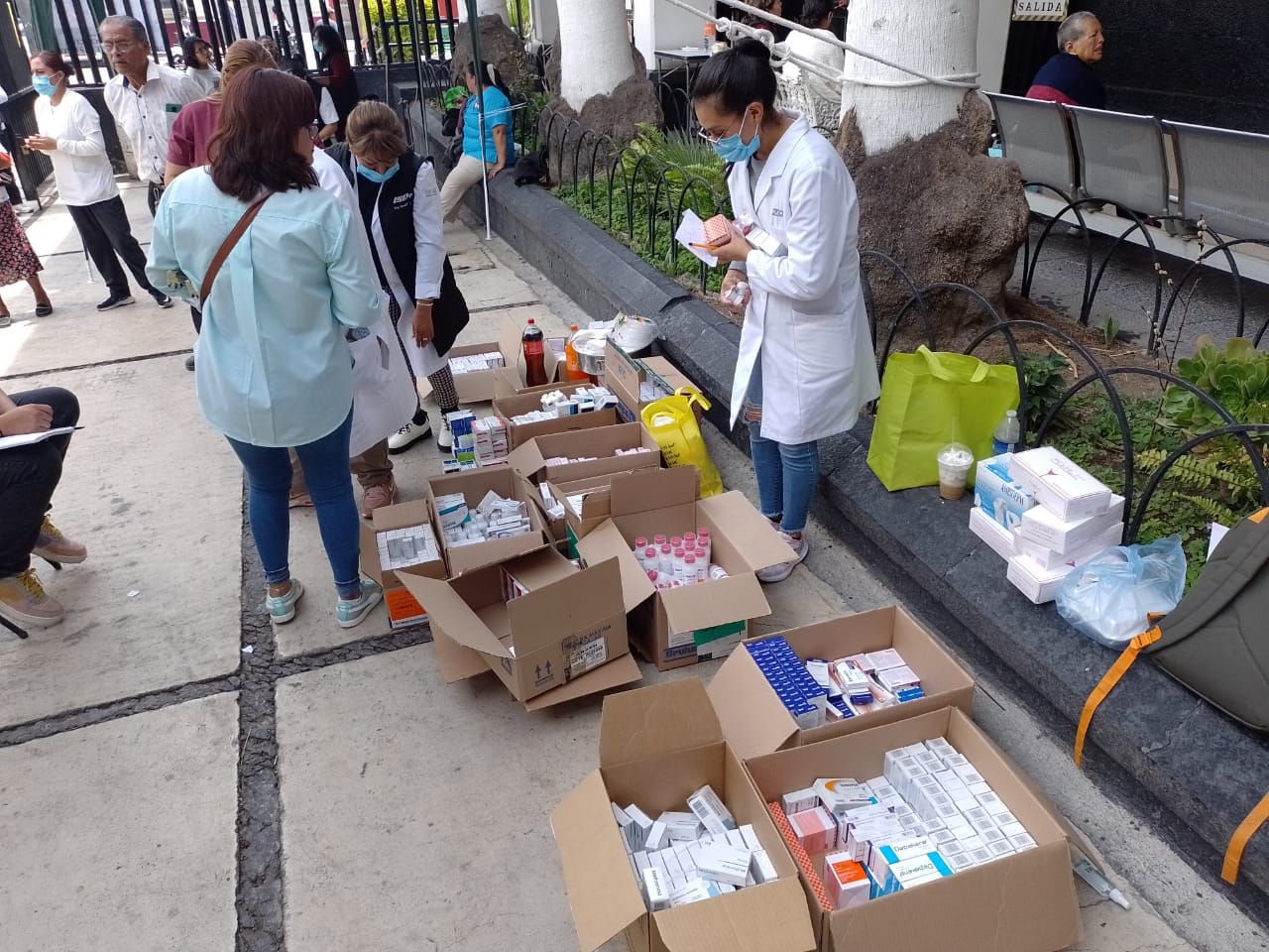 Otorga ISEM jornada de salud comunitaria en Texcoco 