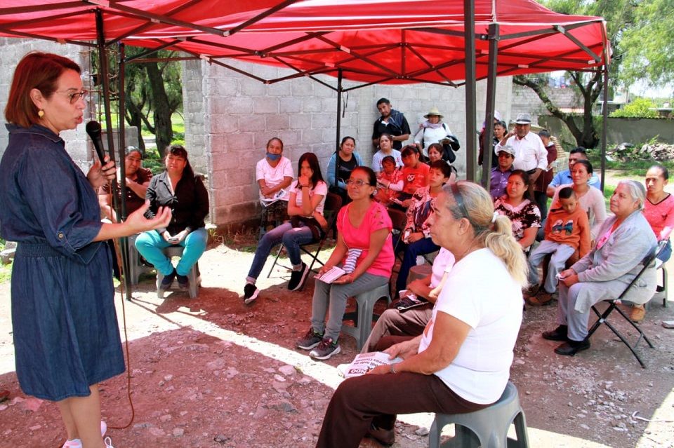 Ejemplifica Morena consultas con Proyectos de Nación: Azucena Cisneros