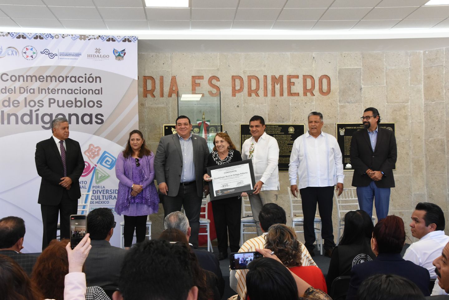 Entrega Congreso de Hidalgo reconocimiento a municipios