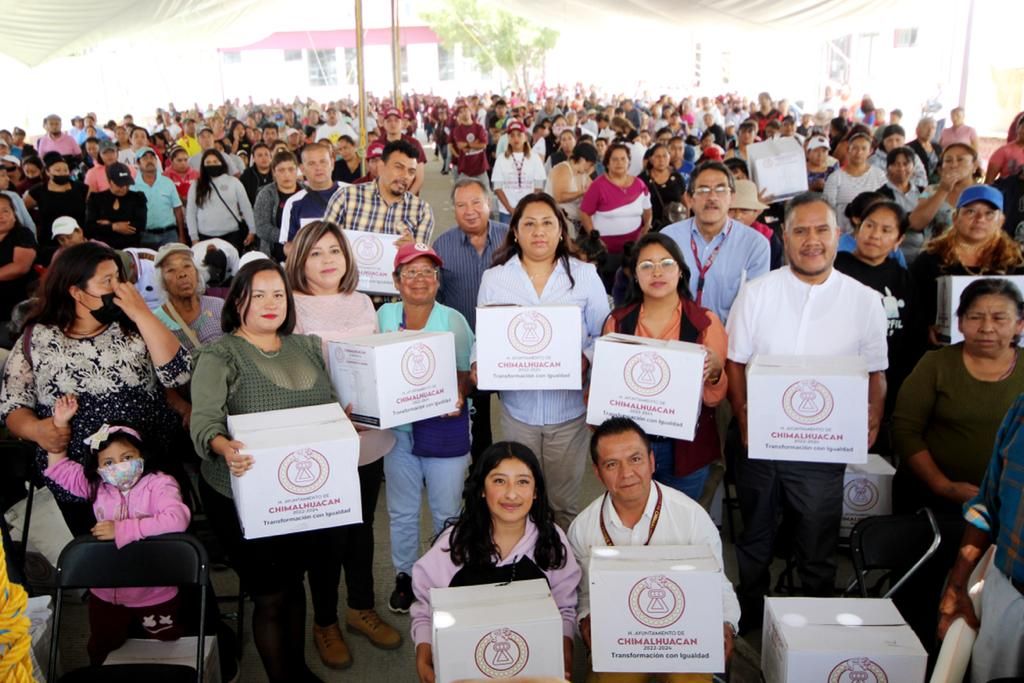Entregan más de mil despensas en Chimalhuacán con el programa alimentación con igualdad
