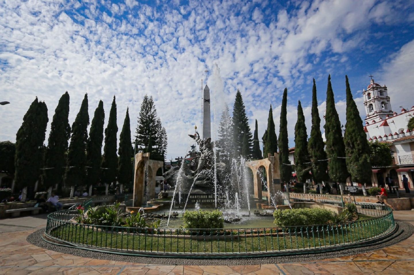 Invitan al Festival Luces en el
Pueblo Mágico de Ixtapan de la Sal.
