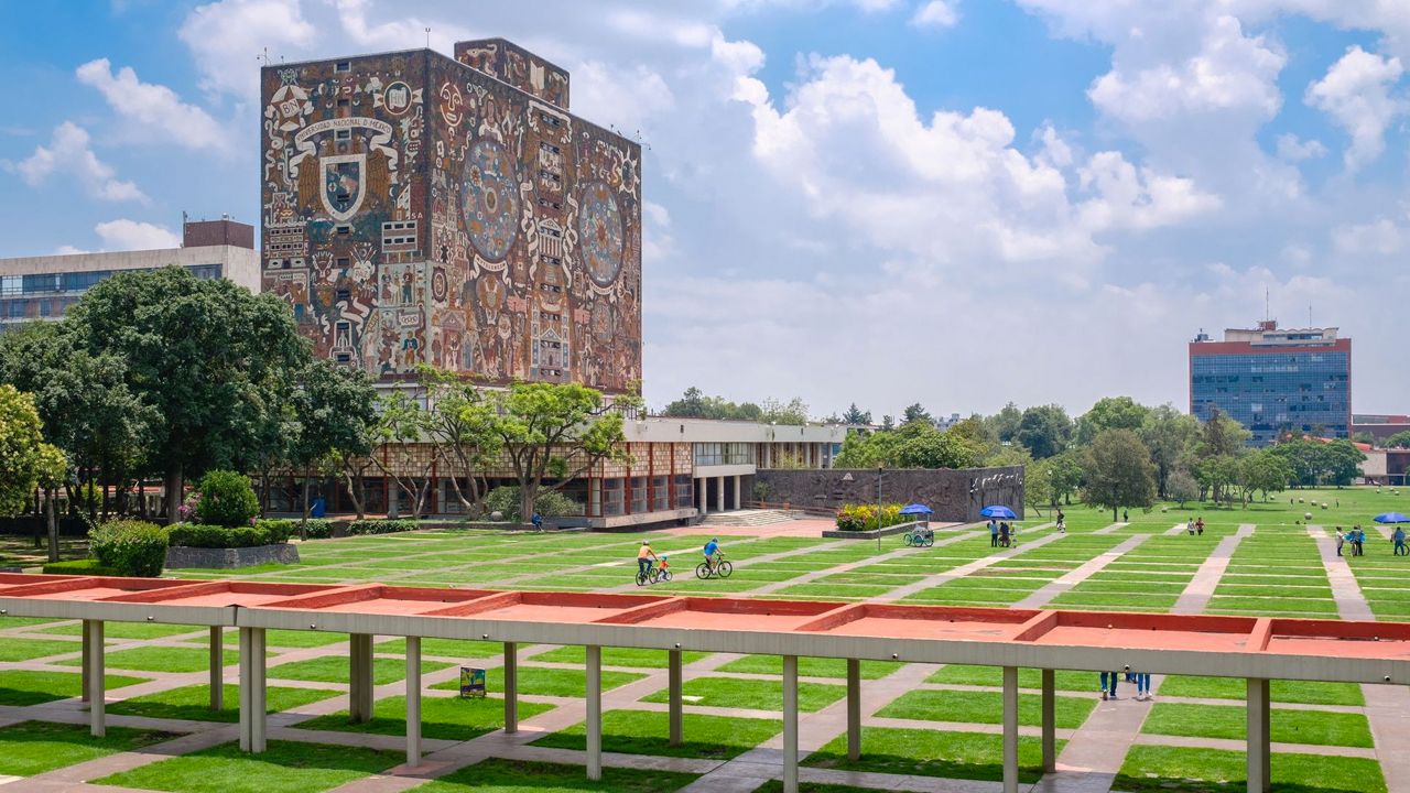 Prefirió Fundación UNAM financiar rectoría que a alumnos en situación vulnerable
