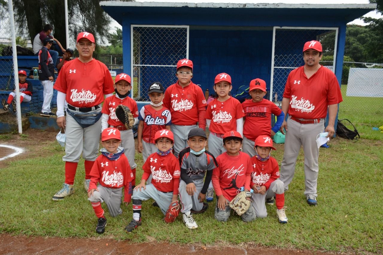 Espartanos e Indios de Cuitláhuac 
abren la Copa Tratados de Córdoba