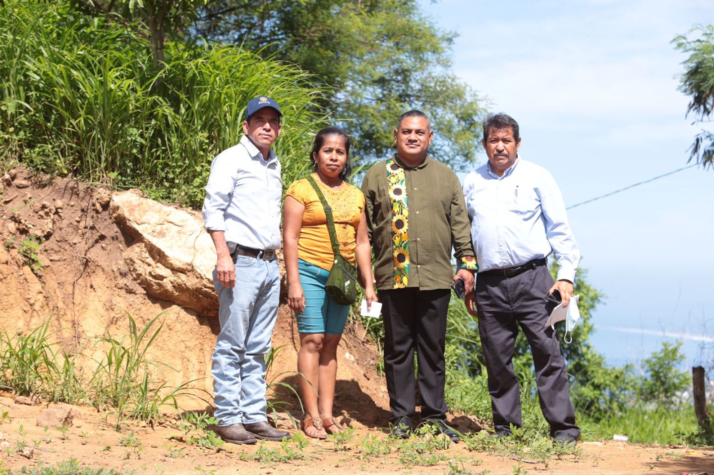 Lleva gobierno municipal de Acapulco, servicio de agua potable a Altos del Tamarindo
