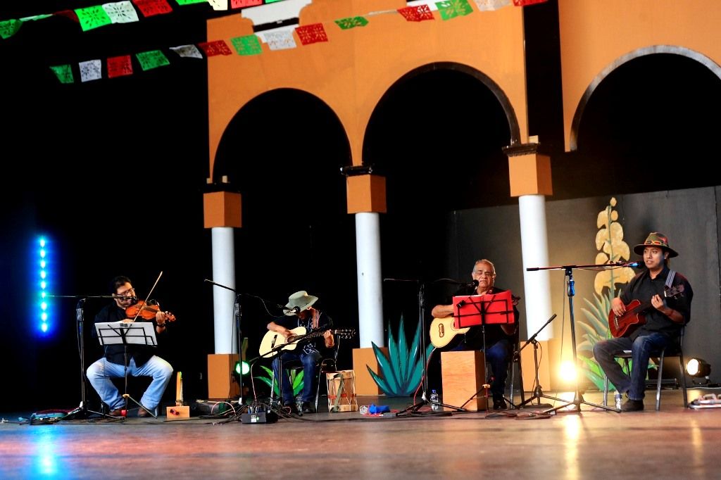 Celebran riqueza cultural con Jornada Mexicana en Texcoco