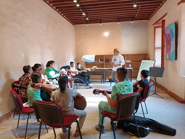 Por primera vez, infancias y adolescencias recibirán educación musical gratuita en Tenango de Doria