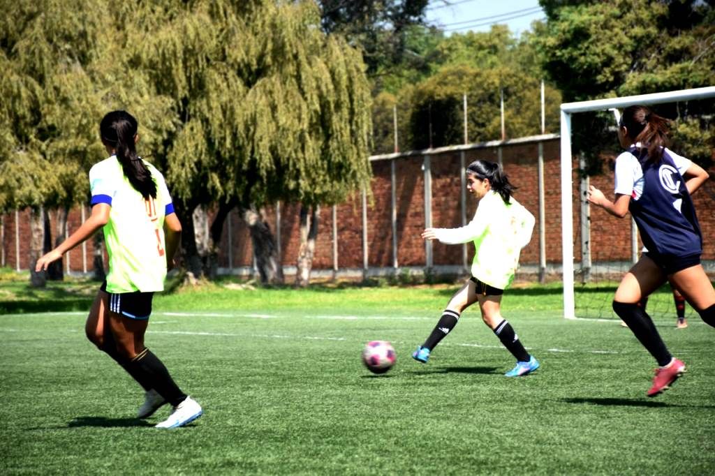 Realizan visorias del Club Deportivo Toluca para la rama femenil