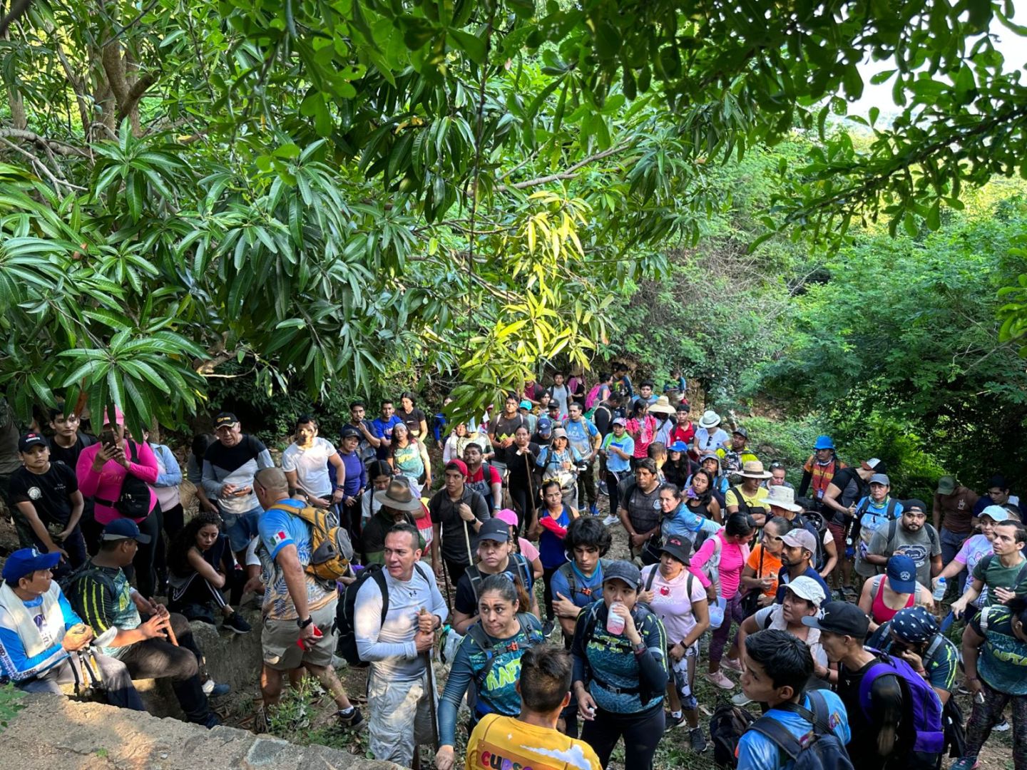 Lleva a cabo gobierno de Abelina López una edición más de Aca Senderismo 