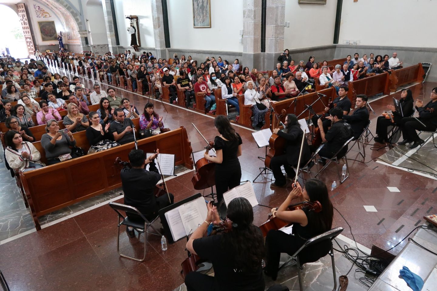 Interpretan sinfonía dedicada al estudio Ghibili en la séptima edición del festival de cuerdas en Texcoco