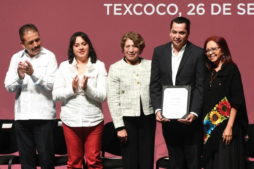 ’Justicia para los maestros’; gobernadora Delfina Gómez entrega basificaciones a docentes mexiquenses