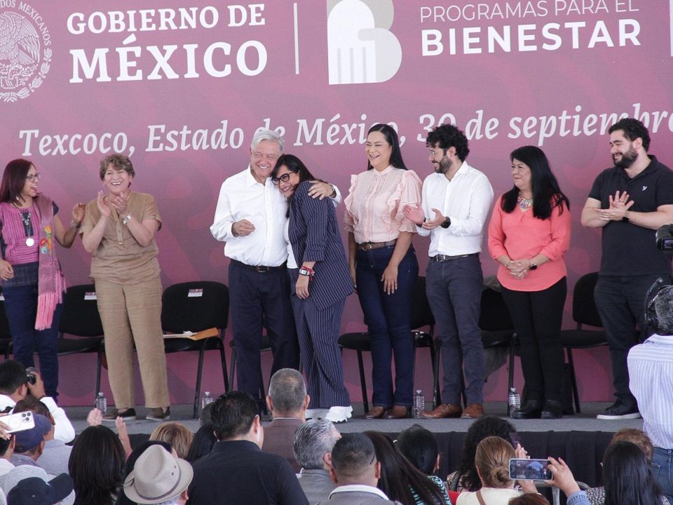 Andrés Manuel López Obrador refrenda el respeto a las autoridades municipales