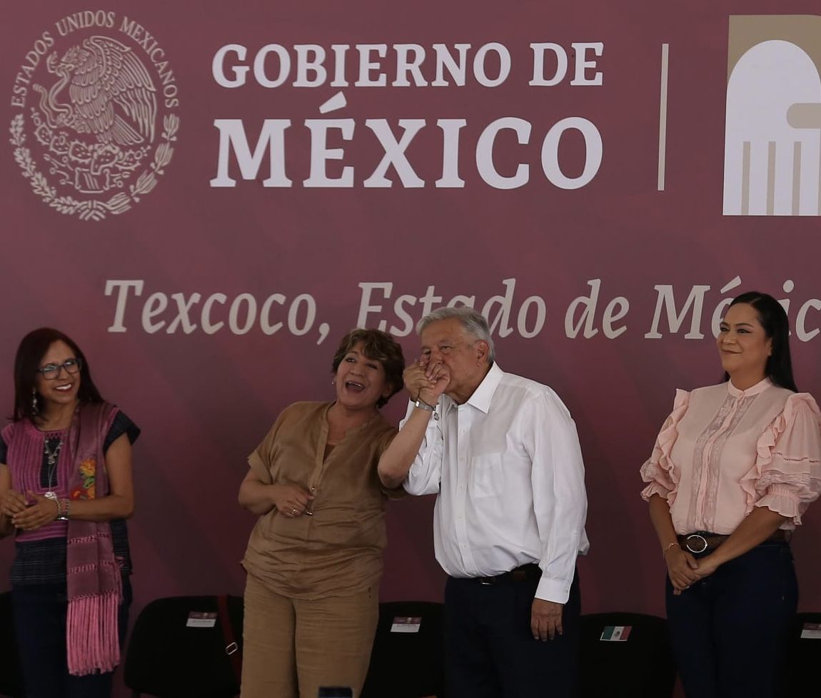 Anuncian AMLO y Delfina Gómez construcción de una universidad  de medicina en Texcoco
