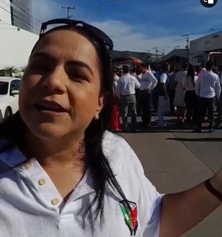 Se manifiestan trabajadores del Poder Judicial de la Federación en Tepic