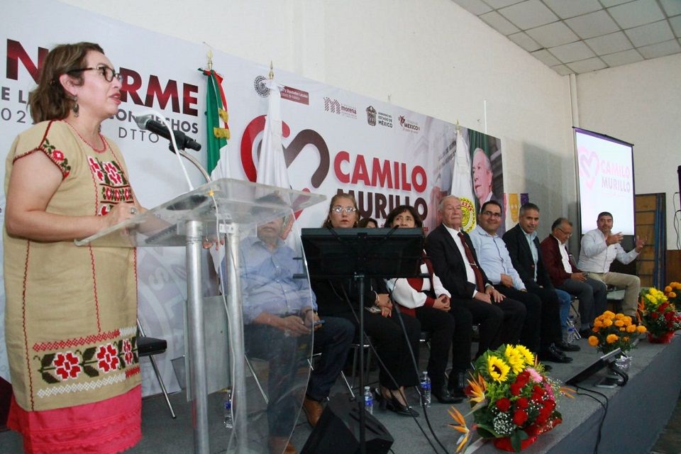 Azucena Cisneros responsabiliza a alcalde de Ecatepec por agresiones