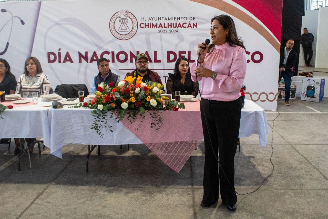 Reconoce alcaldesa de Chimalhuacán al área médica por estar siempre en jornadas de salud o contingencias 