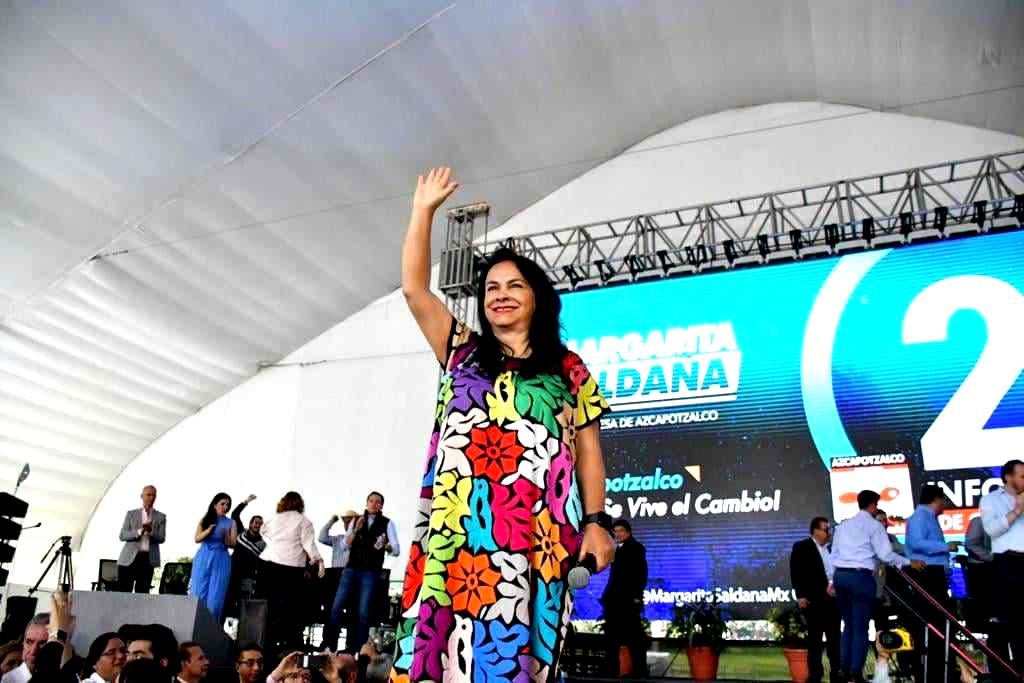 Rinde Margarita Saldaña Hernández Segundo Informe de Labores