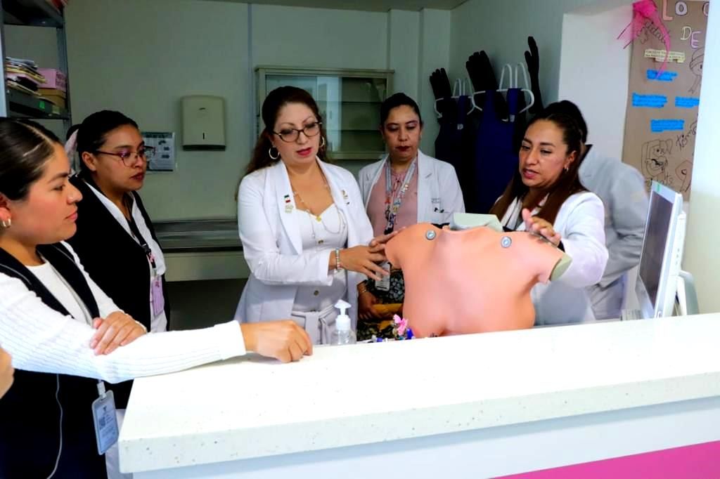 La Secretaría de Salud impulsa el humanismo y la calidad de servicios médicos de la población femenina