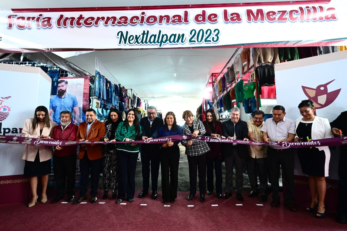 Inaugura Delfina Gómez feria internacional de la mezclilla en Nextlalpan 