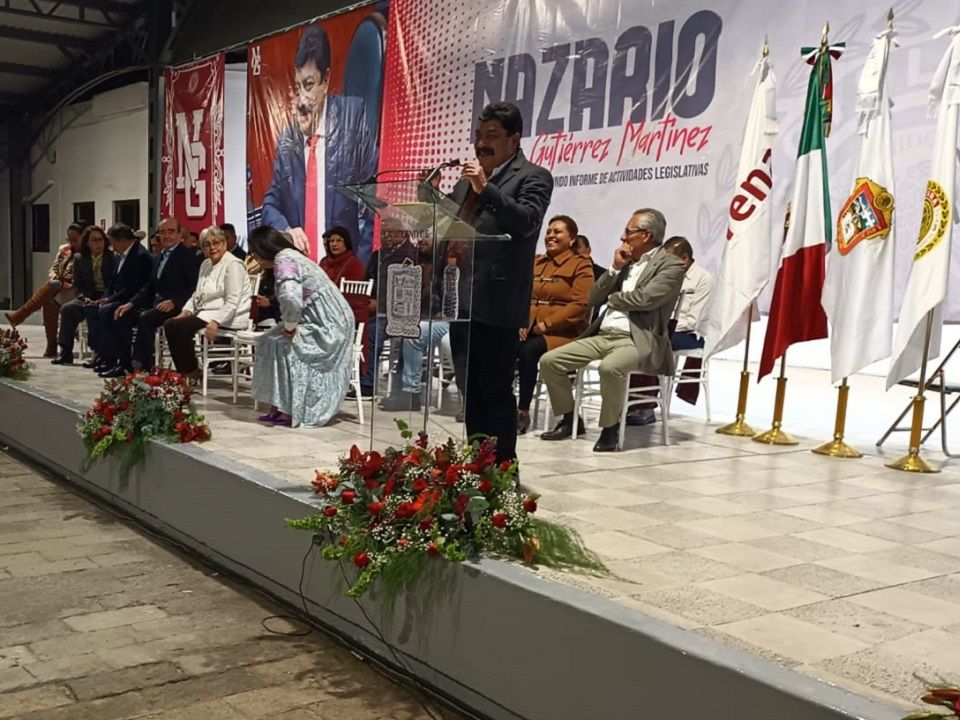 Nazario Gutiérrez presentó su segundo informe de actividades legislativas
