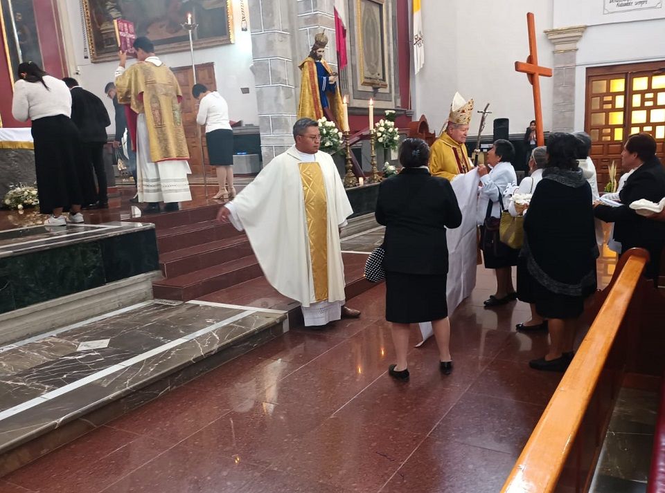 Celebración Eucarística ’Cristo Rey del Universo" en Catedral de Texcoco