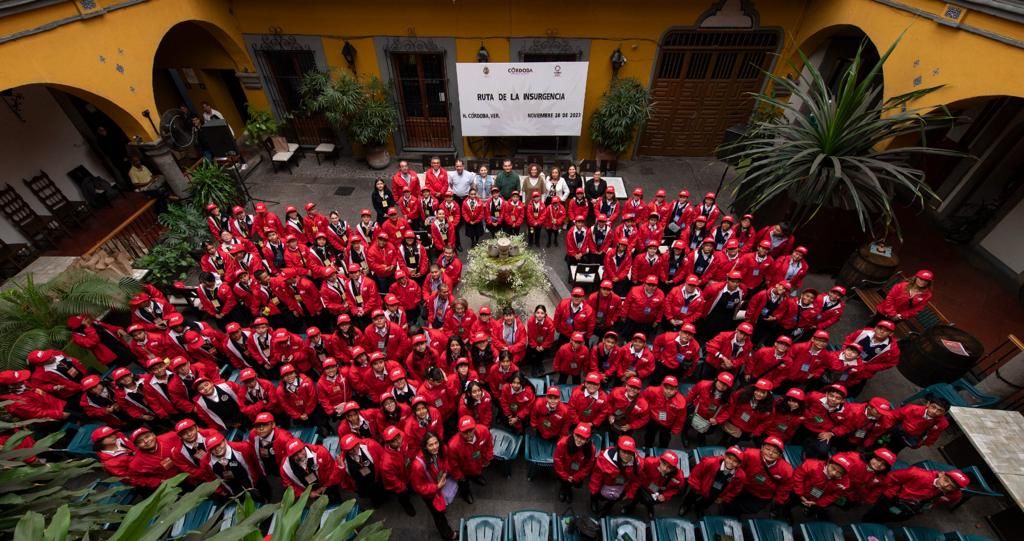 Reciben autoridades en Córdoba a 150 estudiantes en la Ruta de la Insurgencia ADO 