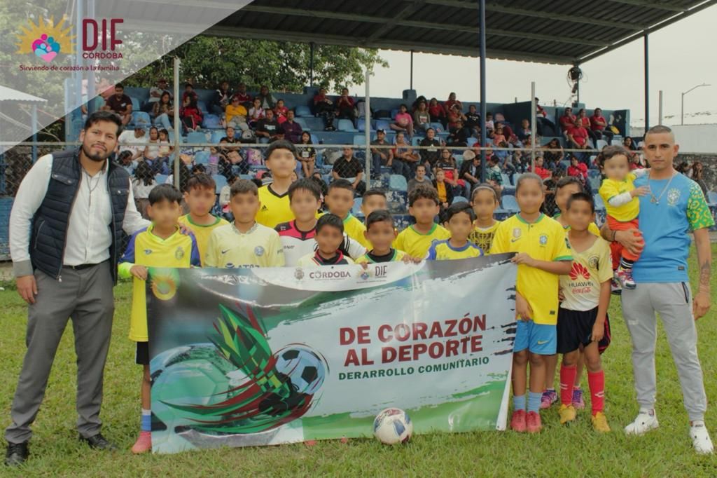 Finaliza torneo de fútbol ’De Corazón al Deporte’ 