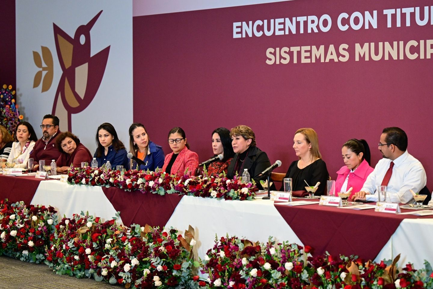 Reunión de la gobernadora Delfina Gómez con titulares del DIFEM y de los 125 sistemas municipales DIF 