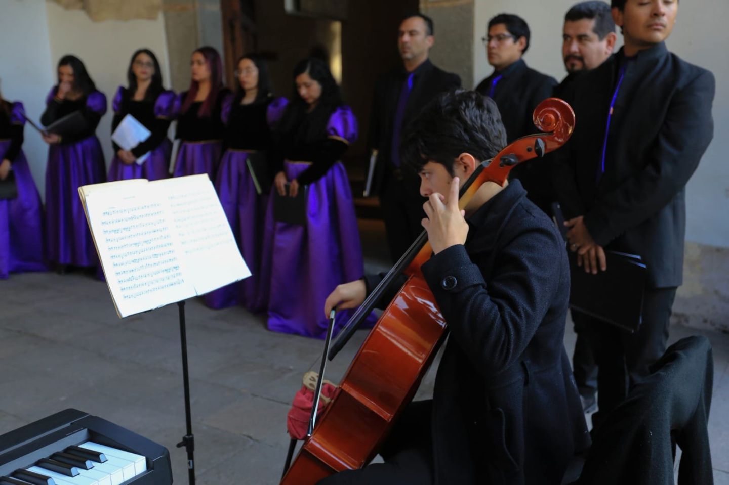 Disfrutan Mexiquenses del Concierto ’La Navidad en Tiempos
de Sor Juana’ en el Museo Virreinal de Zinacantepec