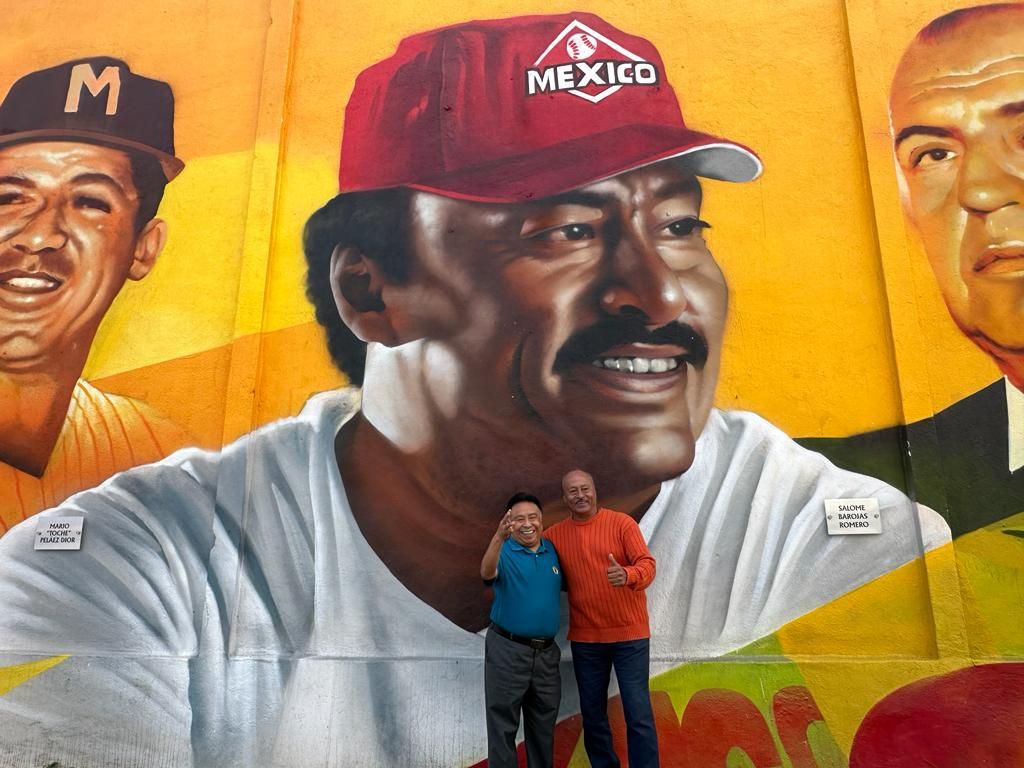 Inaugura Presidente mural "Ilustres Deportistas de Córdoba" y cancha seven ’El Mexicano’