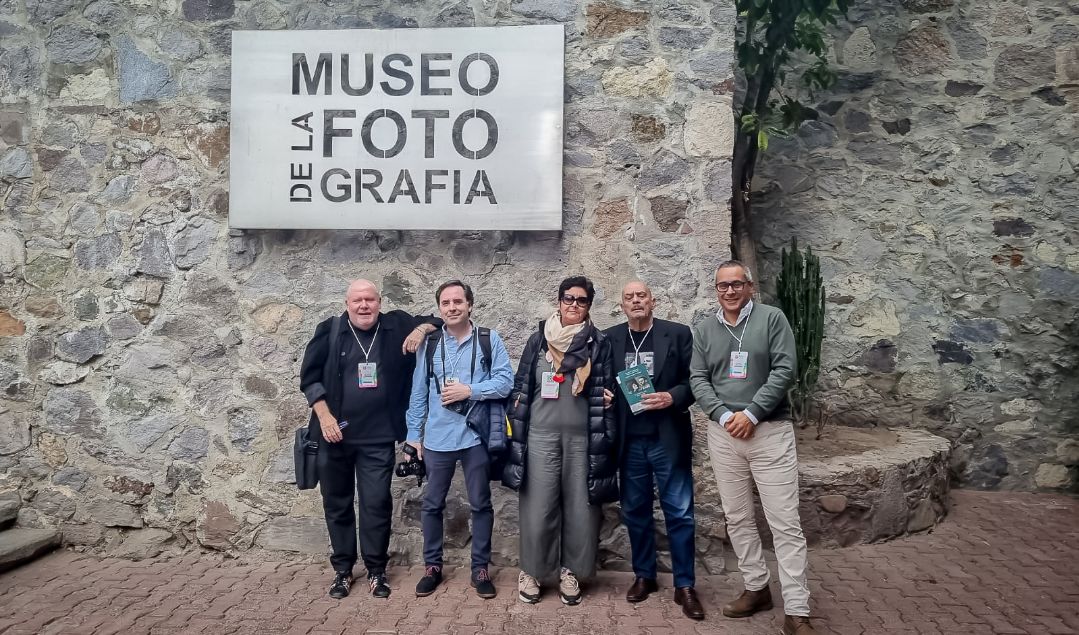 Fototeca Nacional recibe a periodistas españoles