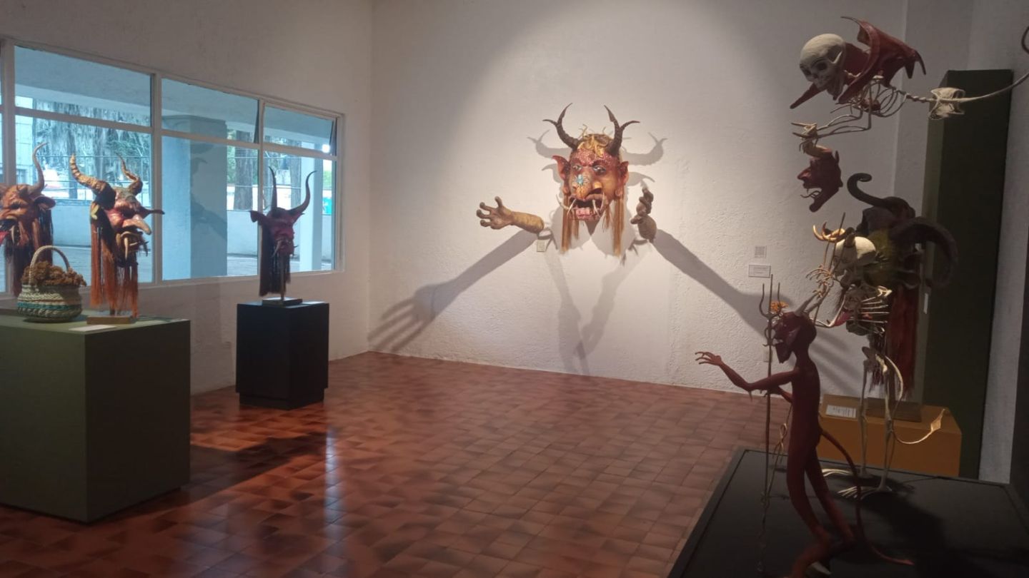 El Centro Regional de Cultura de Tenancingo Difunde
 Tradiciones Locales con la Exposición ’Los Diablos de Yauhtli’
