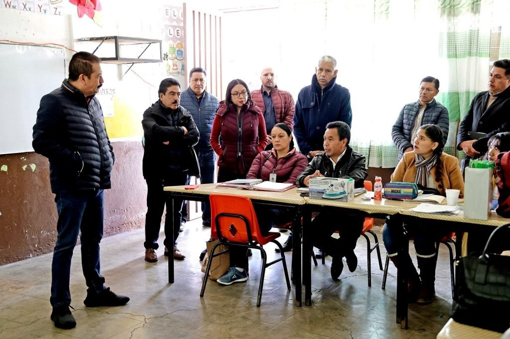 El Gobierno del Edoméx fortalece estrategia para el regreso a clases en Texcaltitlán