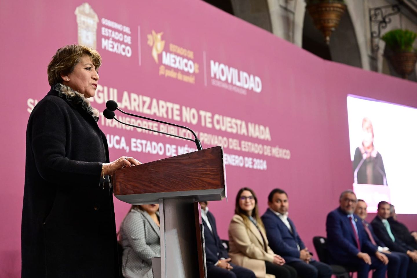 Inicia la Gobernadora Delfina Gómez Programa de Regularización del 
Transporte Público mMxiquense; Será Moderno, Eficiente, Incluyente y Seguro