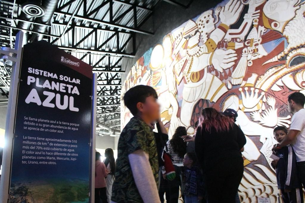 Acuden  más de 30 mil visitantes nacionales y extranjeros al Planetario de Ecatepec 