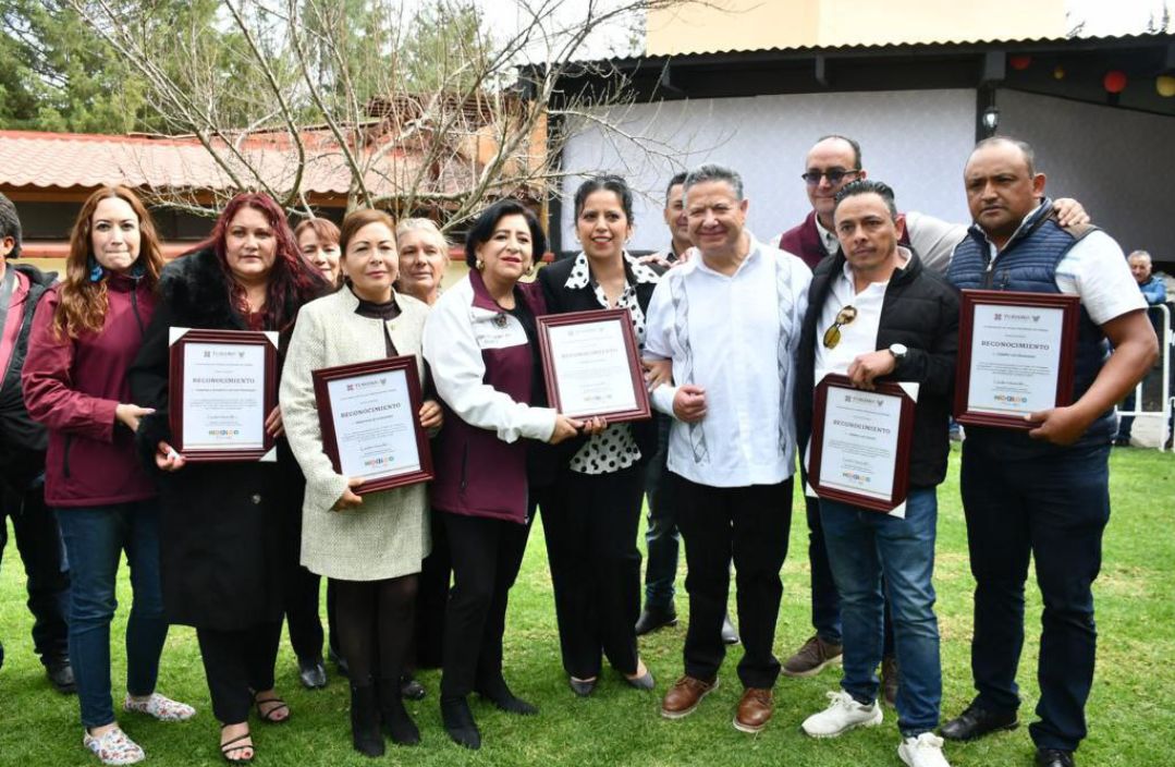 Reconoce Menchaca labor incluyente
 de empresas turísticas en Huasca