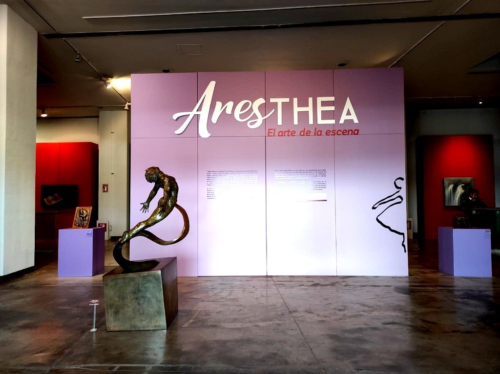  Exhiben ’AresTHEA. El arte de la escena’ en el Museo del Centro Cultural Mexiquense Bicentenario