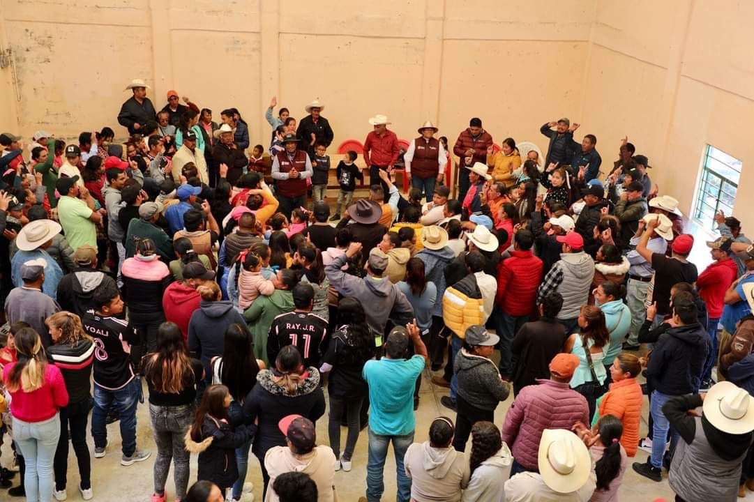 Apoya Gobernadora Delfina Gómez a más de mil 400 Productores del Campo en Texcaltitlán
