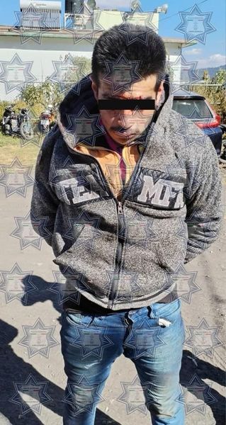 En Amecameca Gracias a la Intervención de la Policía Municipal Detienen a Sujeto en Flagrancia por Robo de Vehículo