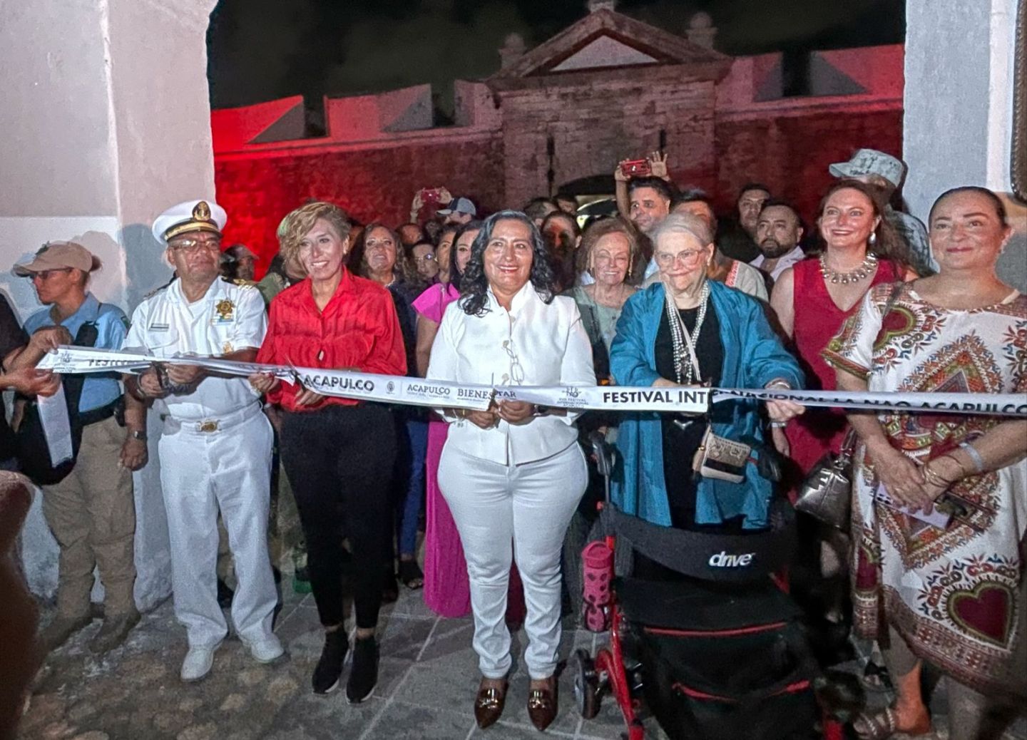 Espectacular inauguración del XVII Festival Internacional La Nao Acapulco 2024 