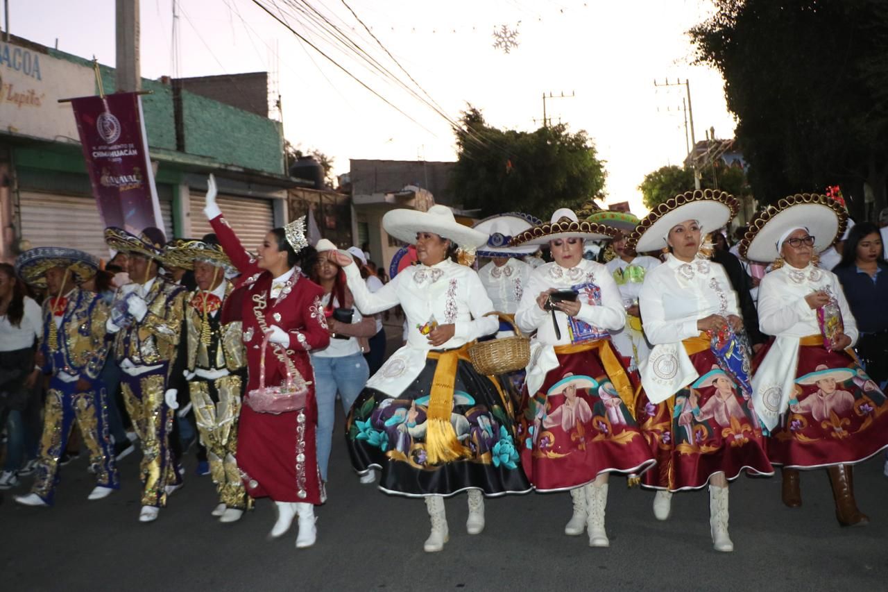 Participa y baila alcaldesa de Chimalhuacán  en el carnaval 2024