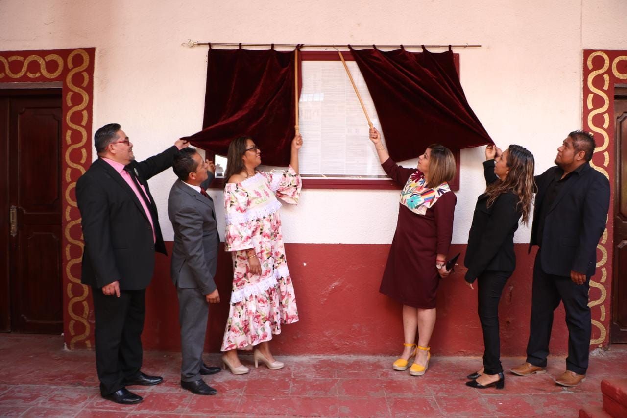 Promulga Xóchitl Flores Bando Municipal 2024
con Miras a un Mejor Futuro Para Chimalhuacán
